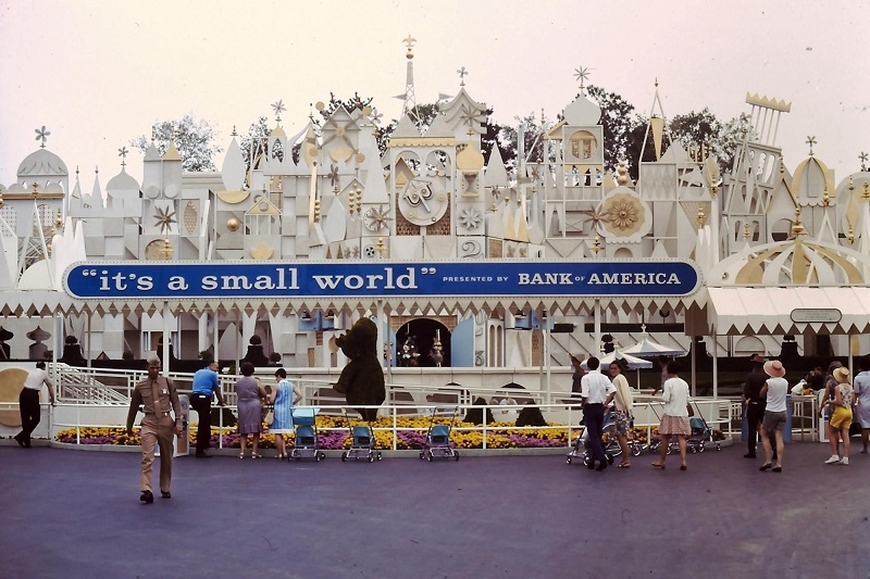 It's a small world - Disneyland Califórnia