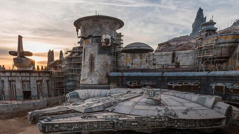 Star Wars Galaxy's Edge: Disneyland California