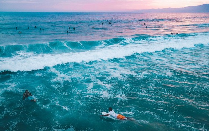 Ingresso do curso de surfe em Venice Beach