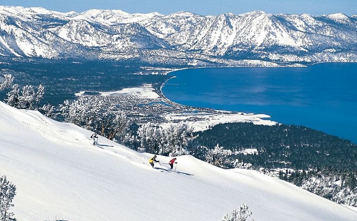 Neve na região de Lake Tahoe na Califórnia