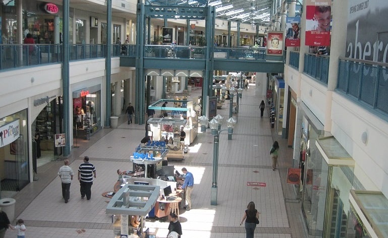 Shopping Westfield Main Place Mall em Anaheim